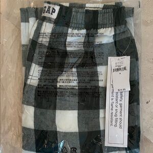 NWT! GAP Kids Plaid Bottoms - Green and White